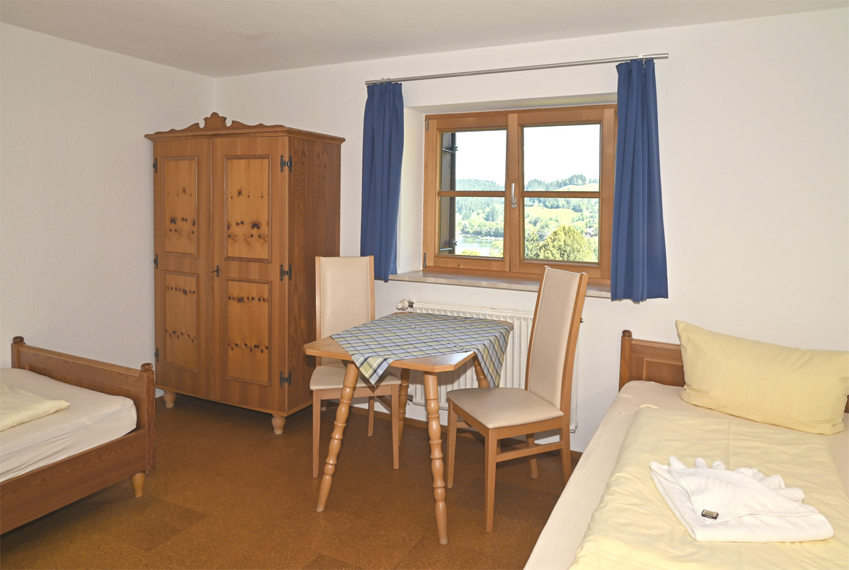 Schlafzimmer mit Einzelbetten
