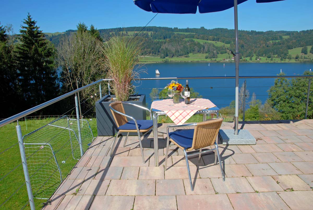 Gemütlich den Abend auf der Terrasse ausklingen lassen